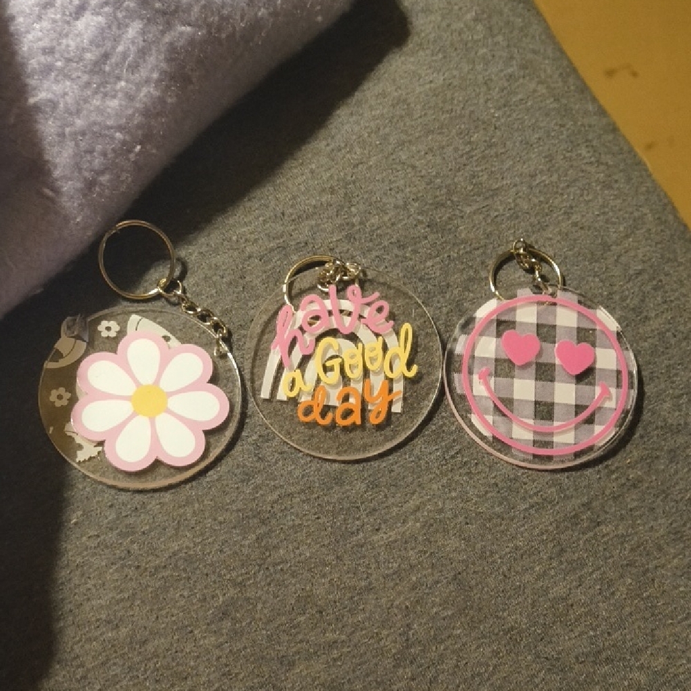 Acrylic Pink & Yellow Flower Keychain Set - Cute Round Charms